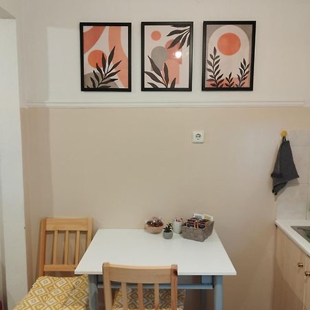 Evaggelia'S Apartments 1 Διαμονή Στο Κέντρο Kozani Esterno foto